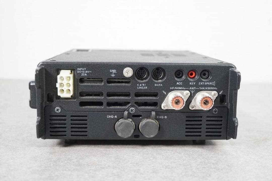 YAESU ヤエス FT-897M HF/VHF/UHF TRANSCEIVER