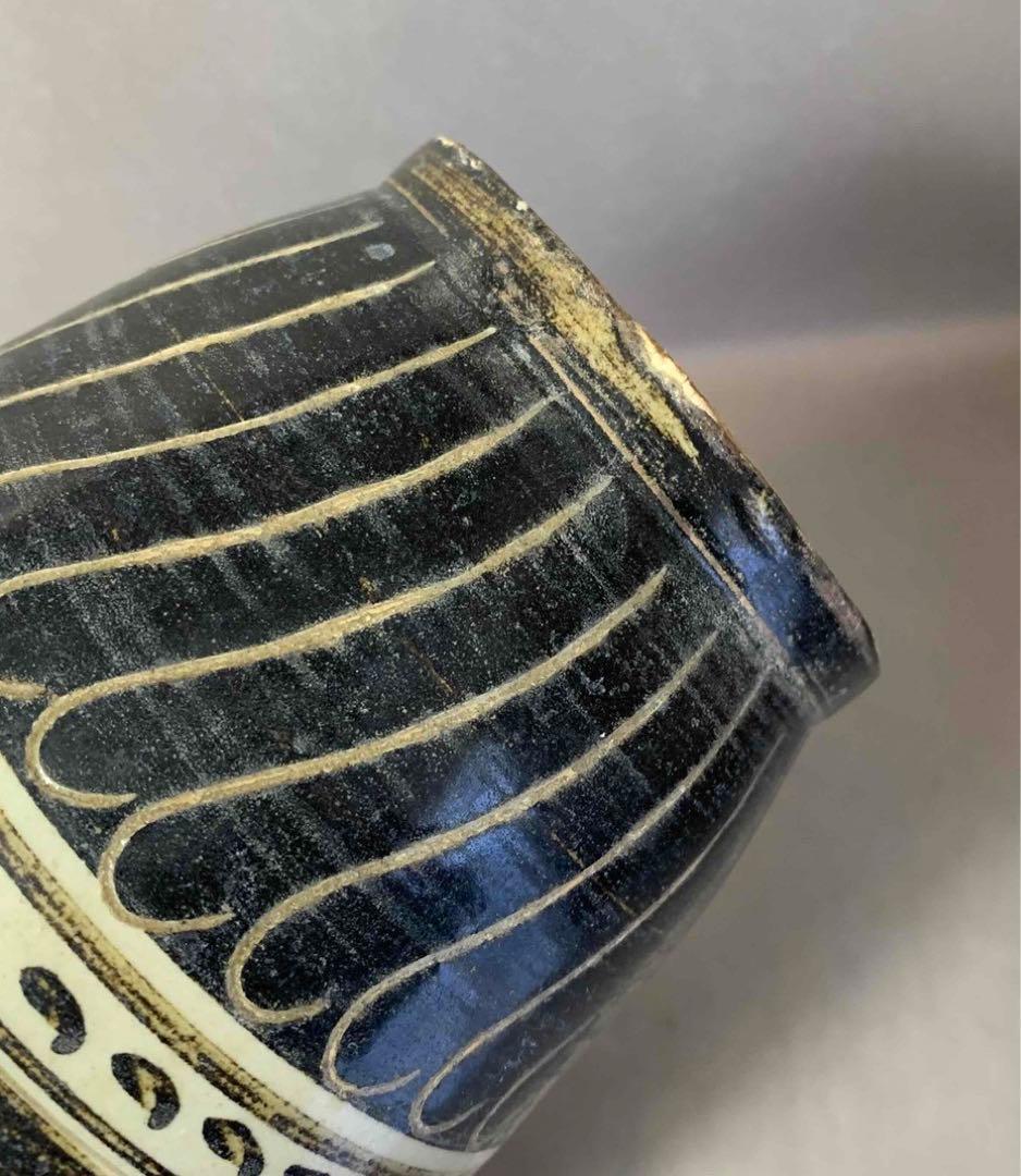 中国 花鳥蝶の絵瓶　u6230906