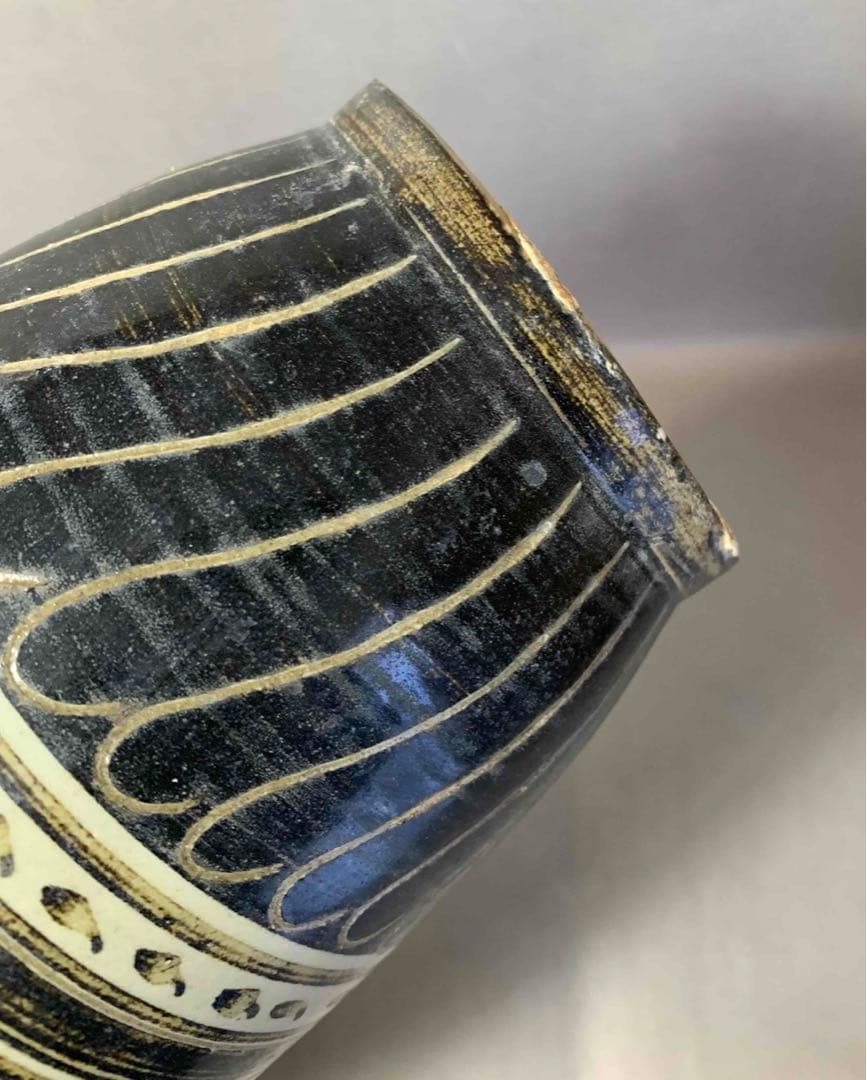 中国 花鳥蝶の絵瓶　u6230906