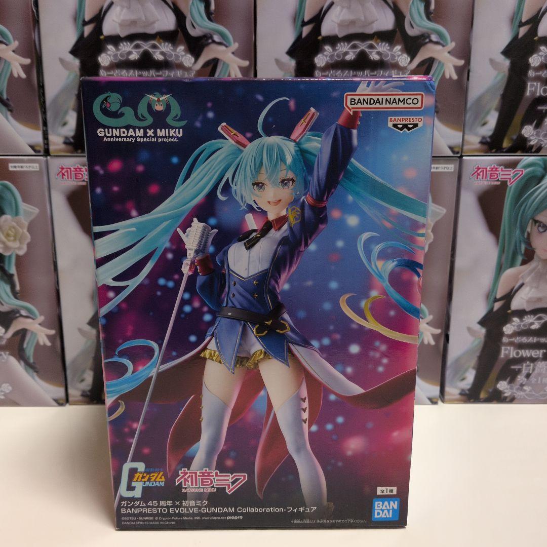 【新品未開封】初音ミク フラワーフェアリー 11体＋ガンダムミク1体