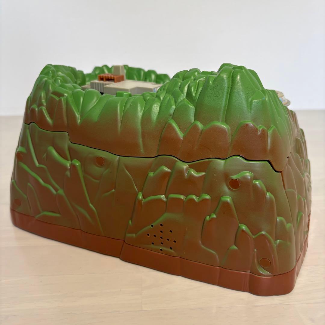 サンダーバード トレーシーアイランド プレイセット 2種セット