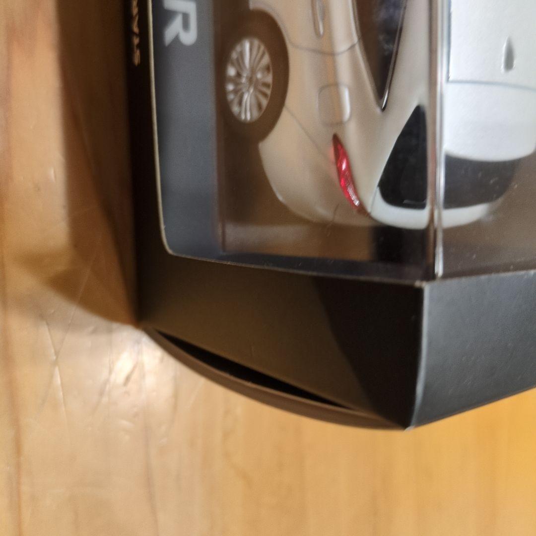 Bリーグ田中大貴選手サイン入りミニカー　アルバルク東京