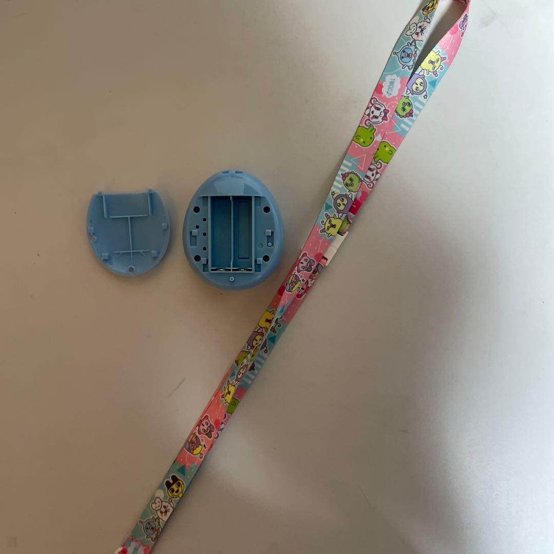 Tamagotchi meets たまごっちみーつ メルヘン 青