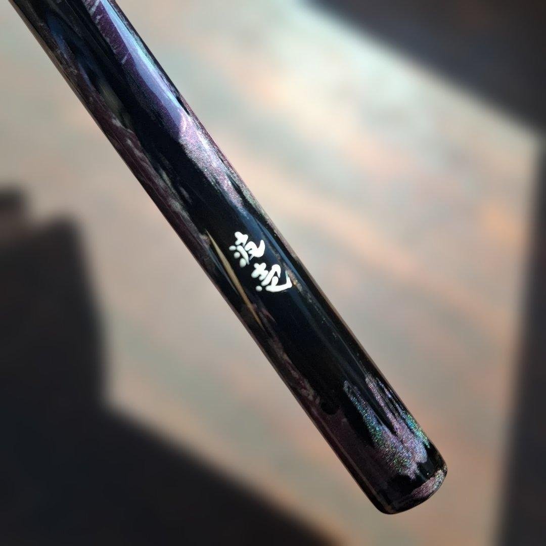 篠笛　古典調　5本調子　7穴　鉄管風仕上げ　黒地／紫銀