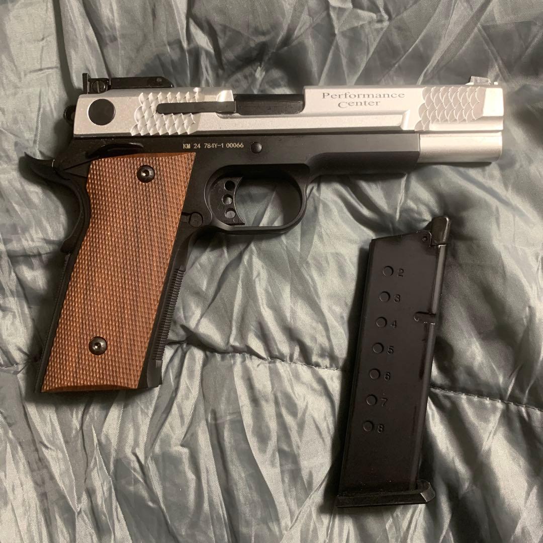 Performance Center 945 ガスブローバックガン