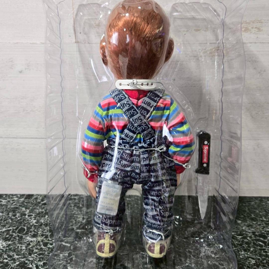 Supreme × チャイルドプレイ \"Multi\" チャッキー人形