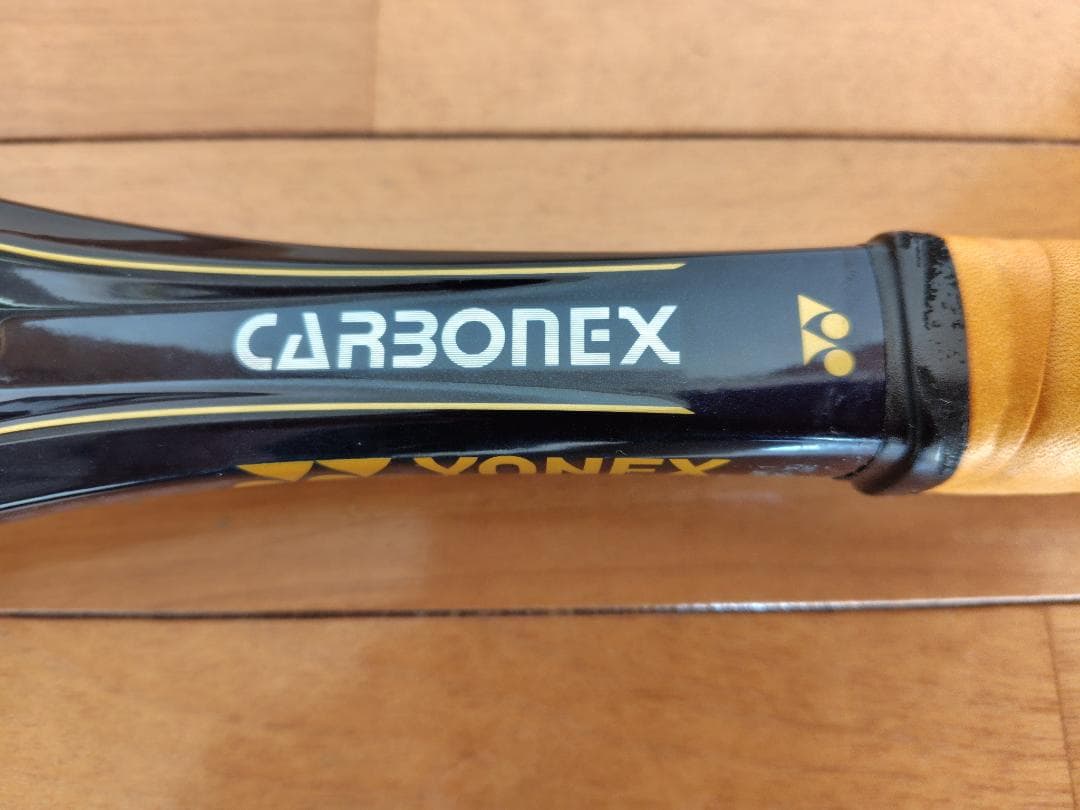 YONEX カーボネックス クラウン　UXL1