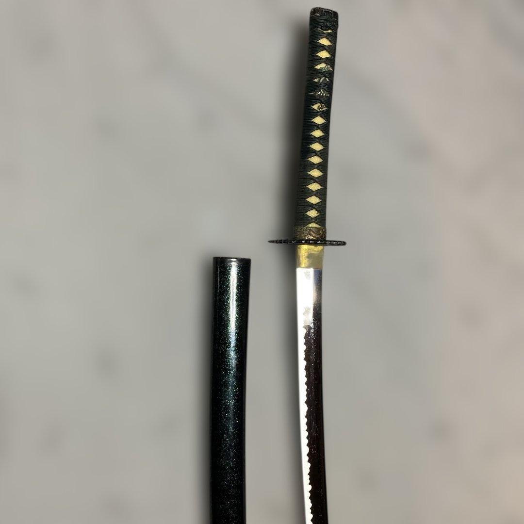 上級模造刀(下緒無し) 濃緑柄 菊花透し丸鍔 濃緑呂鞘