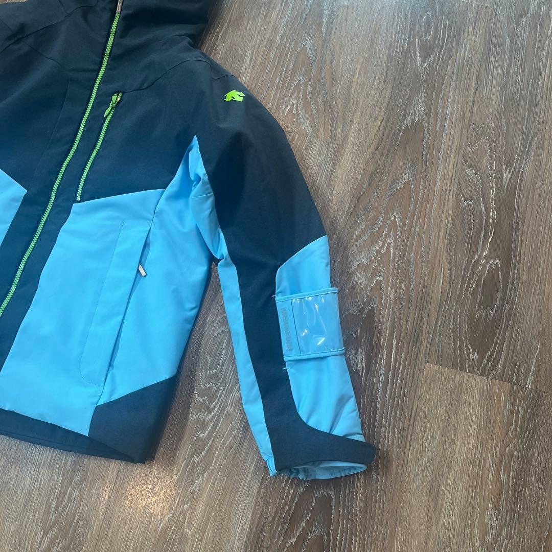 大幅お値下げしました　ジャケットのみS.I.O スキーウェア　メンズ　S 男性