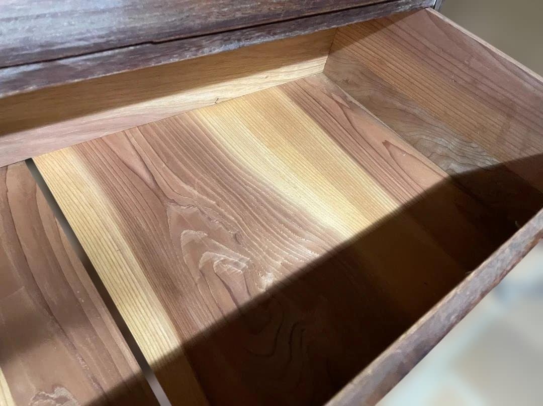 【100年前の嫁入り道具】総桐箪笥 内部極美品 菊金具 アンティーク【送料込】