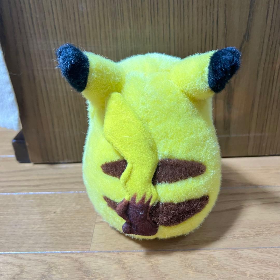 初期ピカチュウ ぬいぐるみ TOMY