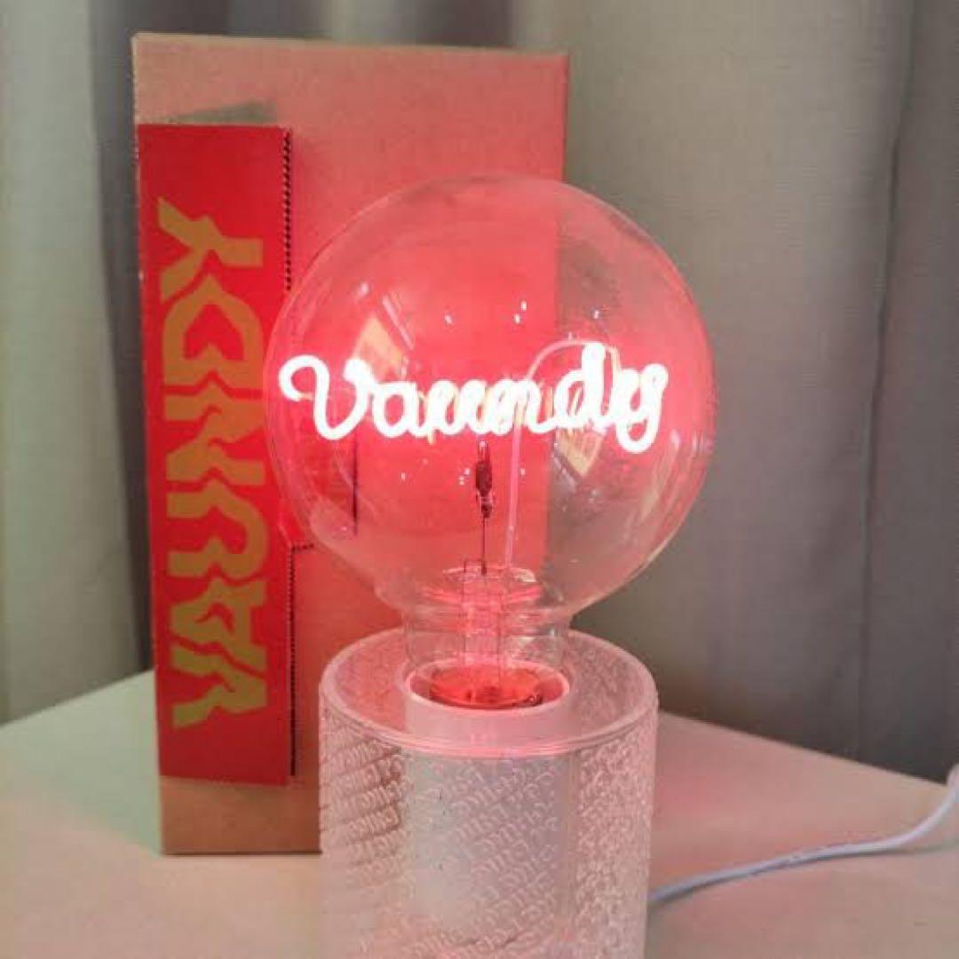 まきまき　Vaundy Logo Room Light \"replica\"