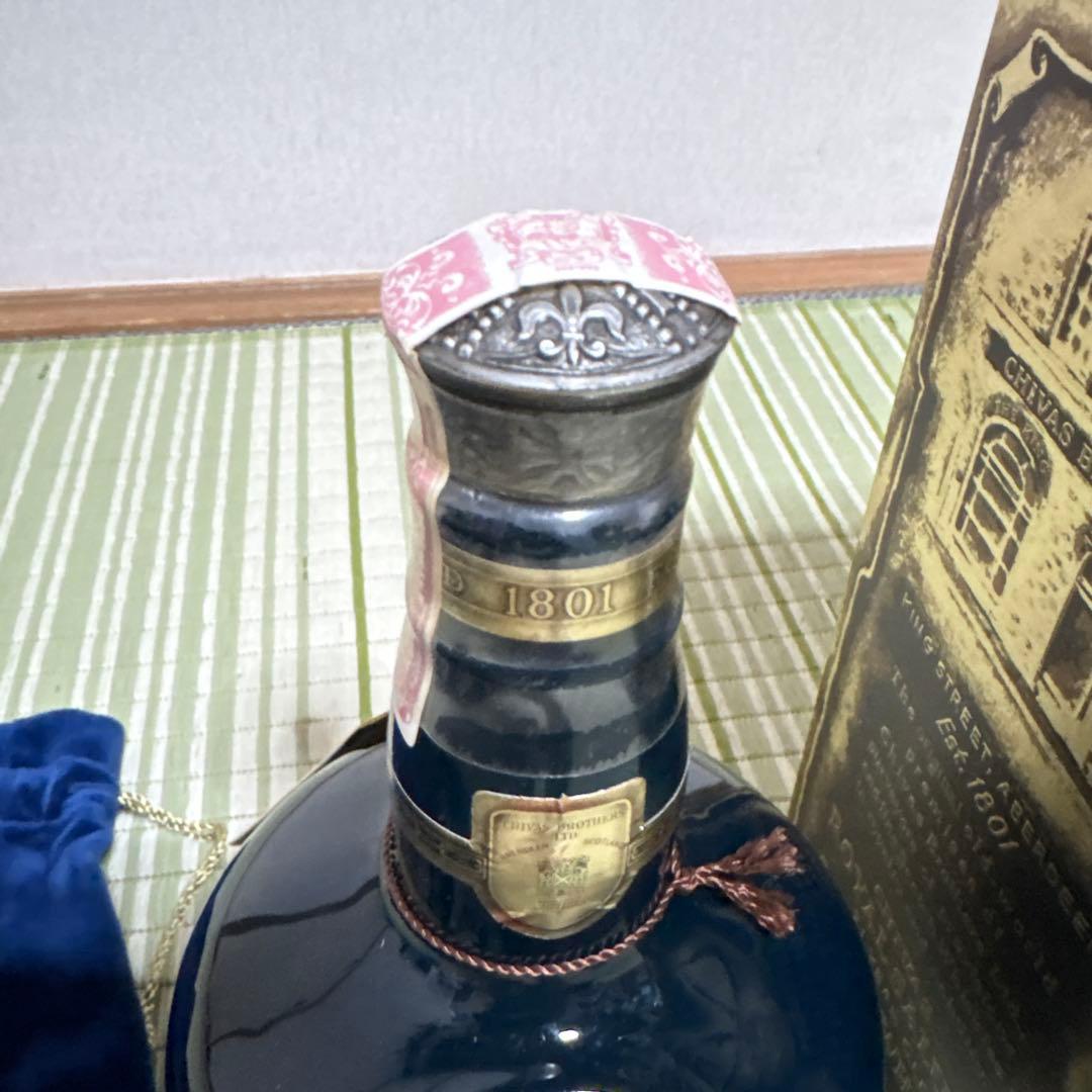シーバス　ロイヤルサルート21年　陶器ボトル　700ml