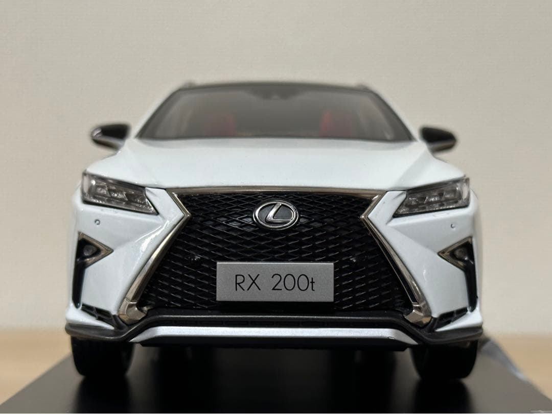 1/18 ミニカー　レクサス　Lexus RX 200t ソニッククォーツ