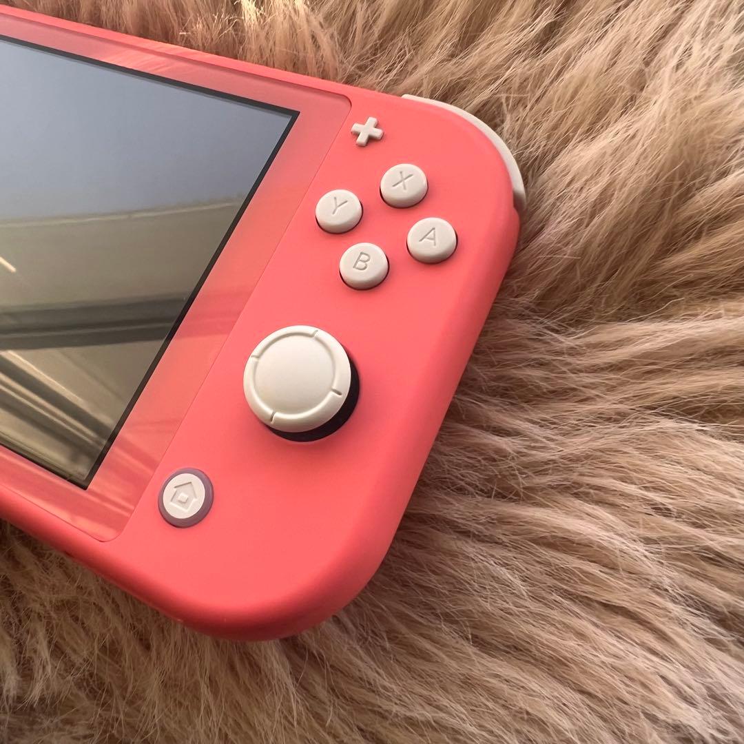 【極美品】Nintendo Switch Lite 本体+公式ケース コーラル