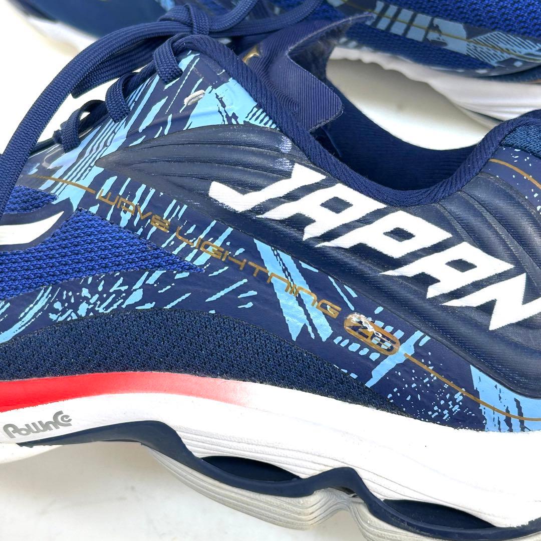 ミズノ バレーボールシューズ ジャパンウエーブライトニングZ6 JAPAN