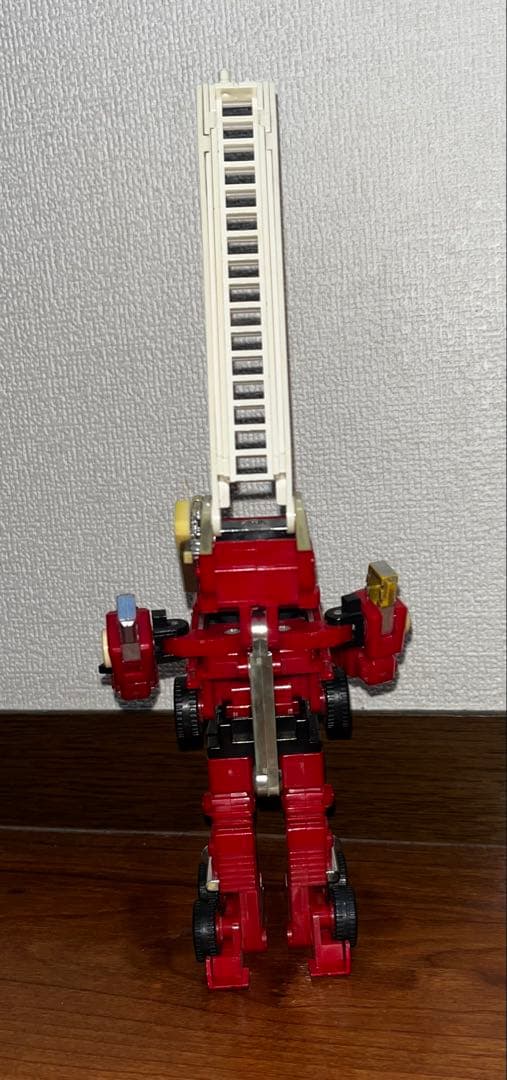 トランスフォーマー　ダイアクロン　カーロボ　カーロボット