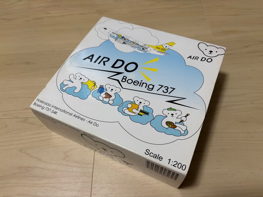 JC Wings 1/200 AIR DO B737 ベア・ドゥ ドリーム号