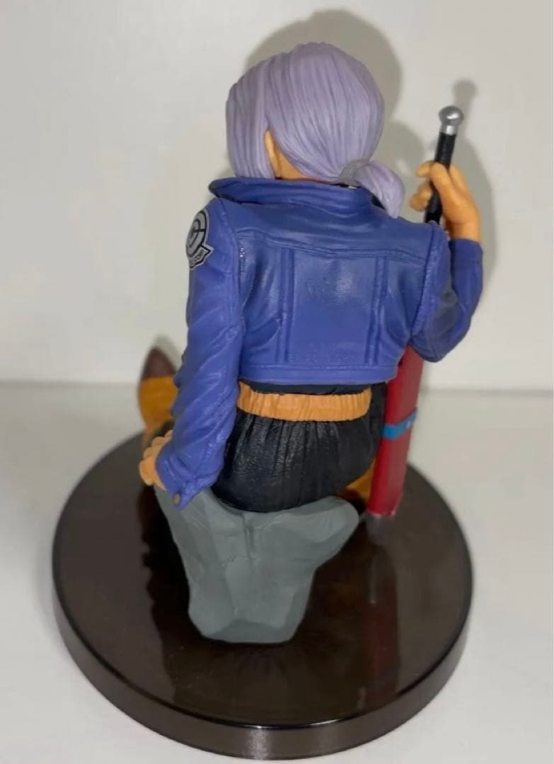 ドラゴンボール　未来トランクス　コレクションフィギュア　鳥山明