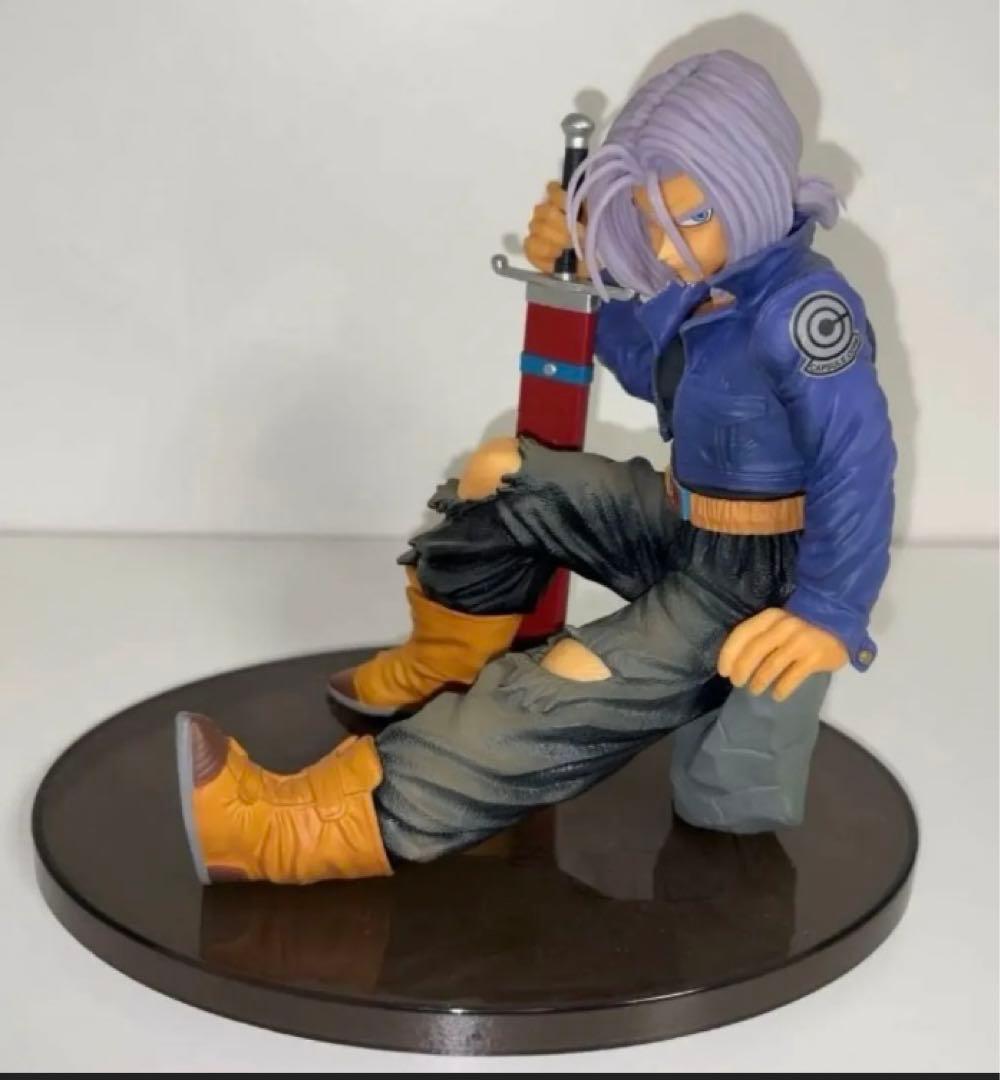 ドラゴンボール　未来トランクス　コレクションフィギュア　鳥山明