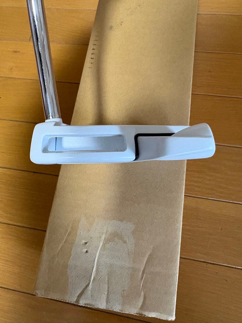 テーラーメイドスパイダーゴーストパター33インチ