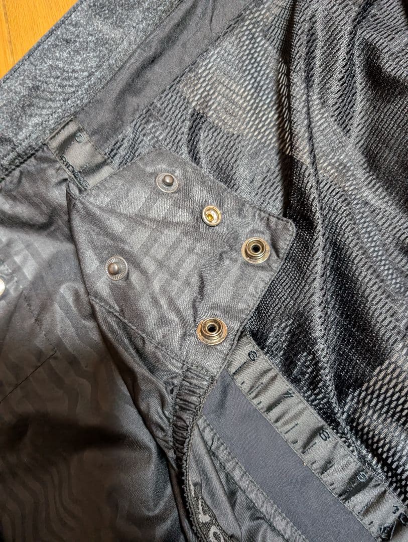 VOLCOM GORE-TEX フード付きジャケット