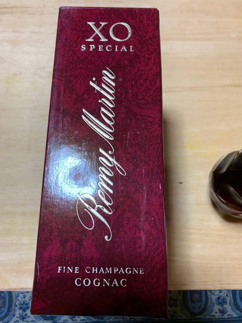 新品未開封　REMY MARTIN XO SPECIAL 箱入り