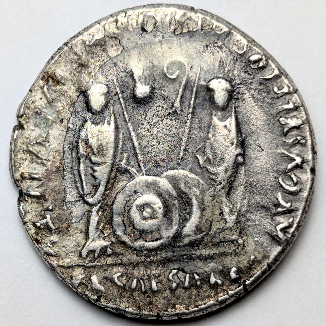 TKC024 アウグストゥスのデナリウス