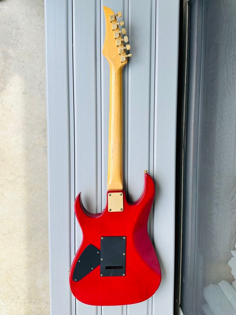 エレキギター クワルツメイプル レッド/イエロー