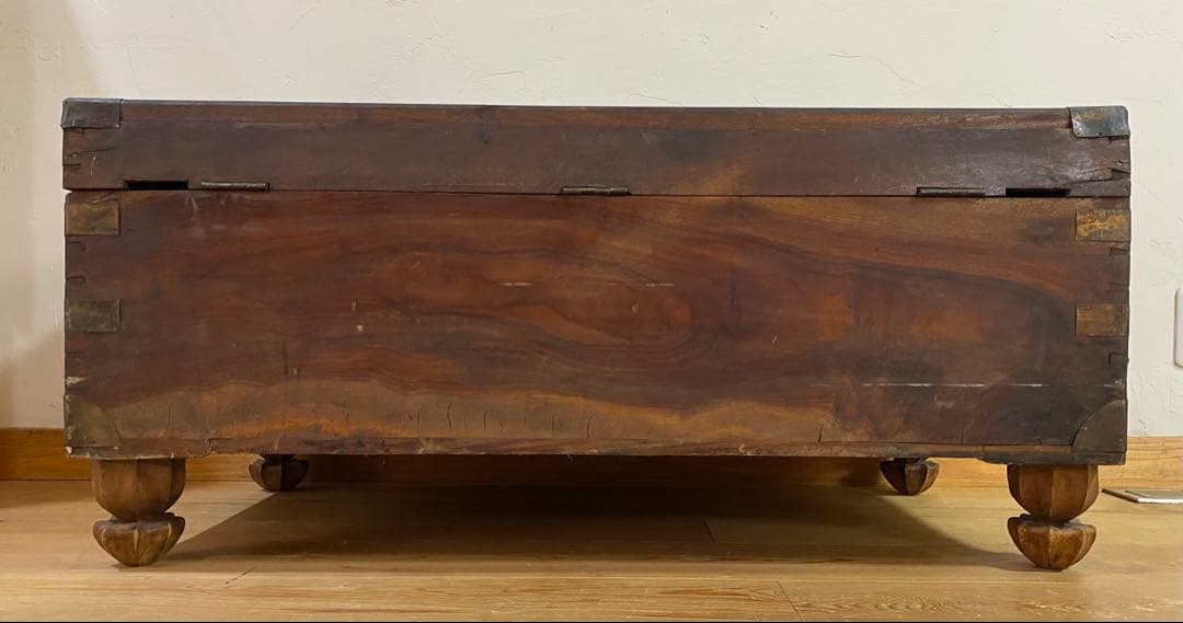 レトロ　アンティーク　木製の大きな箱