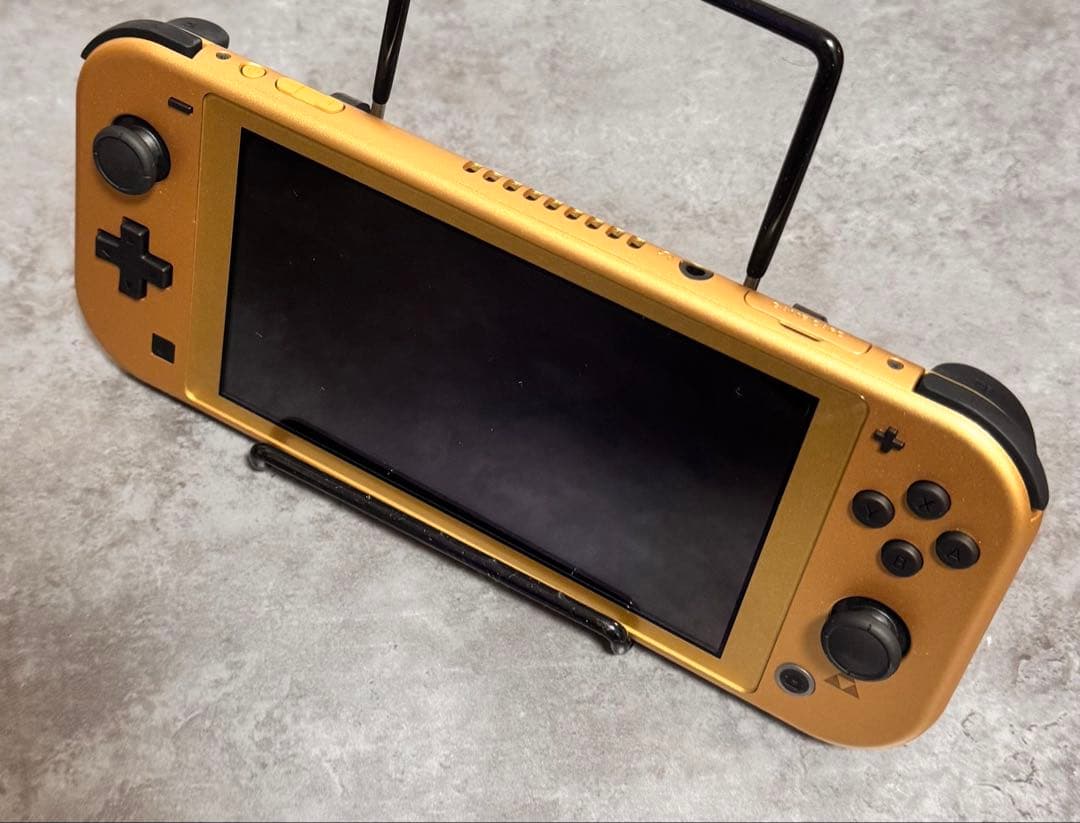 y*a様 Nintendo Switch Lite ハイラルエディション