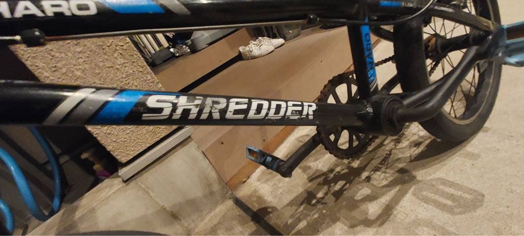 SHREDDER BMXバイク ブラック/ブルー 13インチ