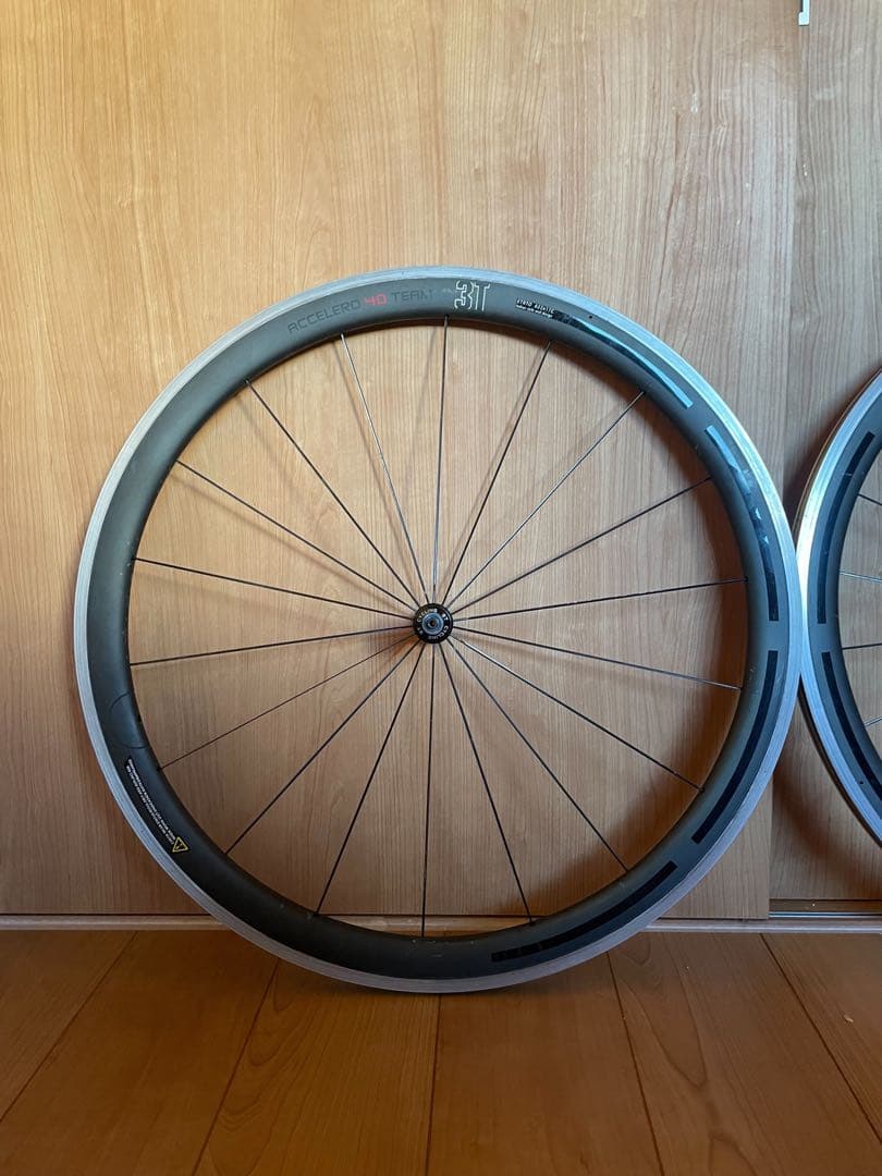 3T accelero 40 team アチェレーロチーム　カーボンホイール