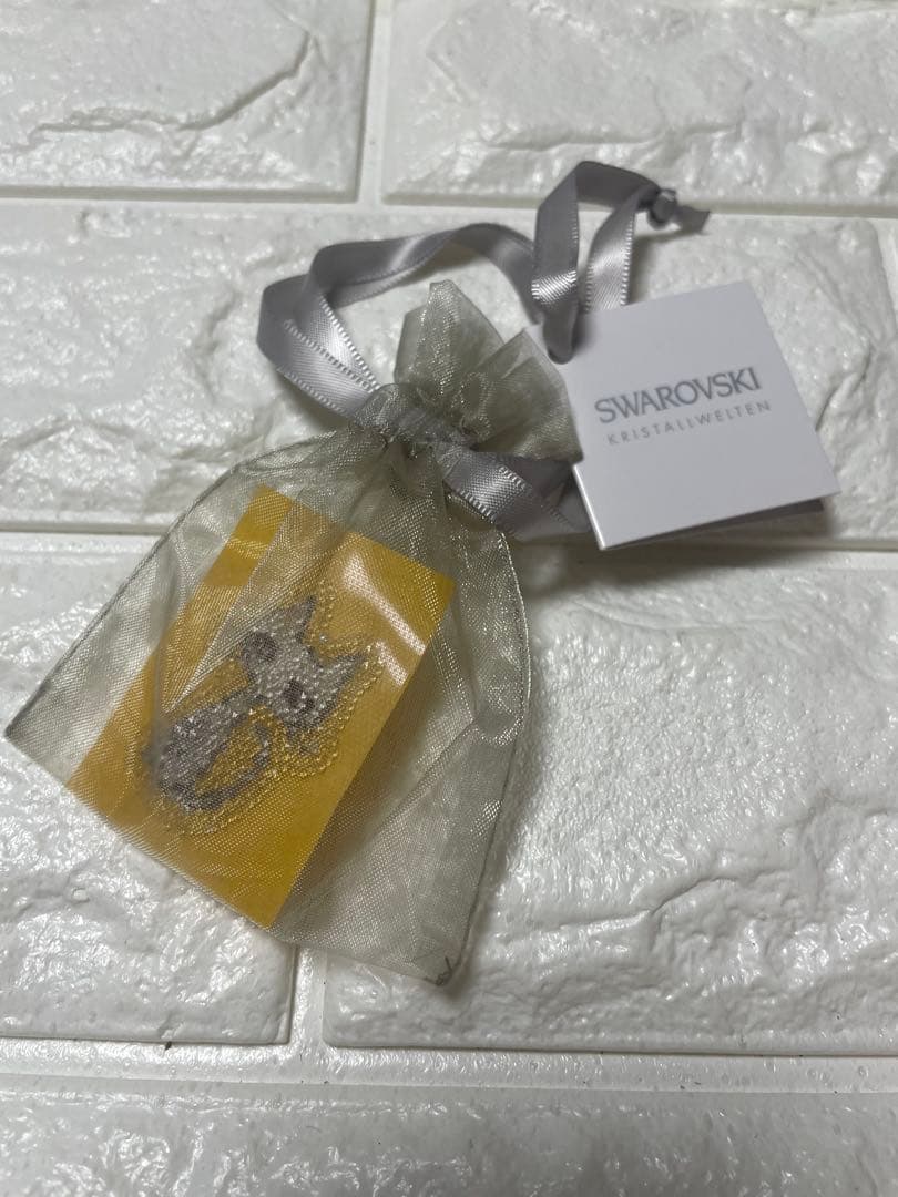 関西大阪万博　オーストリア館　HYDE Edyhステッカー　スワロフスキー　限定