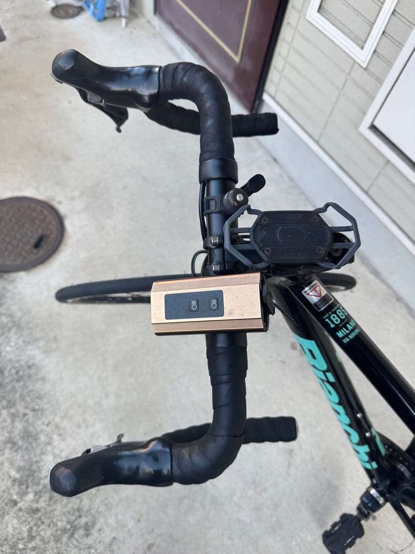 Bianchi ヴィアニローネ7 sora