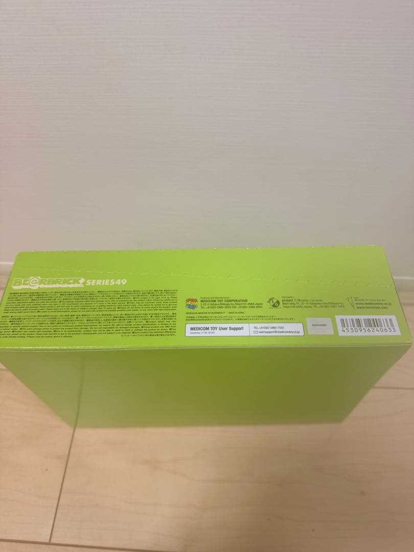 メディコム・トイ BE@RBRICK ベアブリック シリーズ49 24個入BOX