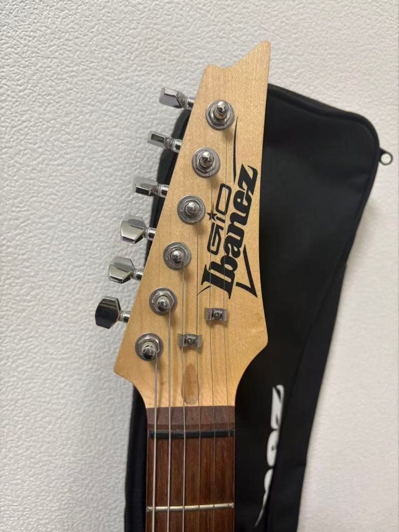 Ibanez ストラトタイプエレキギター ブラック