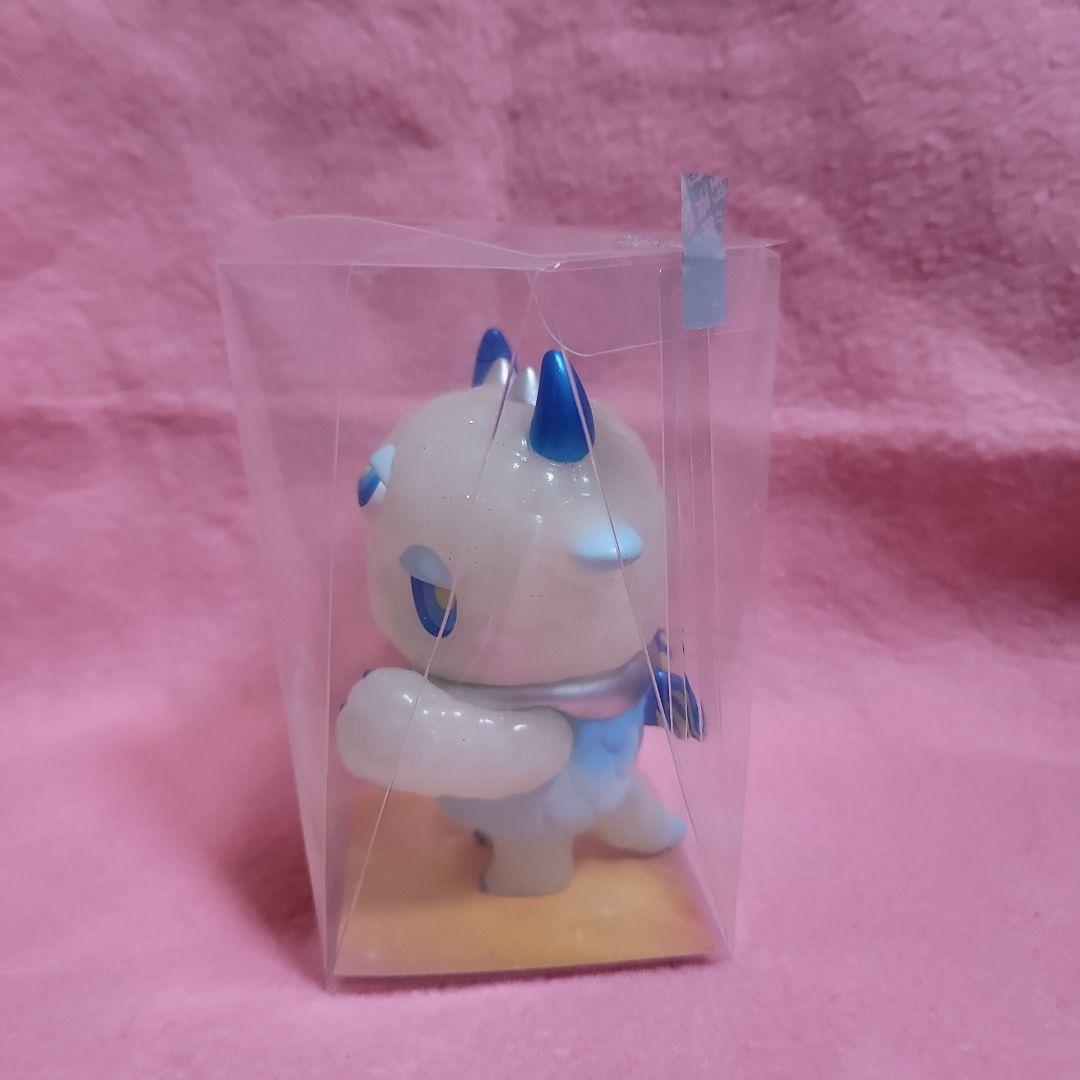 怪獣ネムケ　NEMUKE　ひかりバンビ　 Holy  color　ソフビ