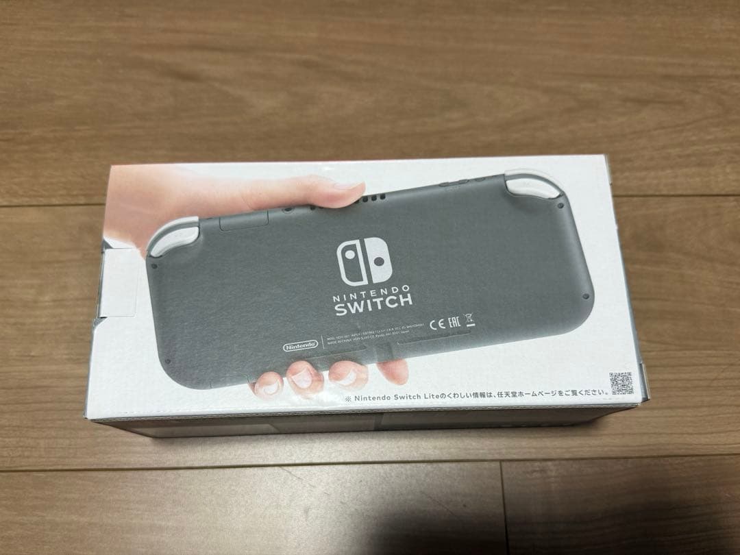Nintendo Switch Lite グレー 本体　令和7年7月購入