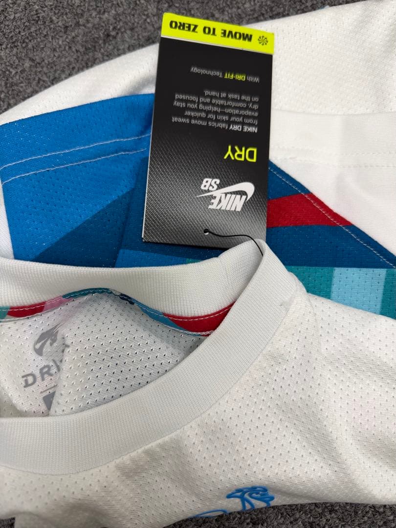 東京オリンピック　Nike SB Tシャツ フランス代表　スケボー　メンズS