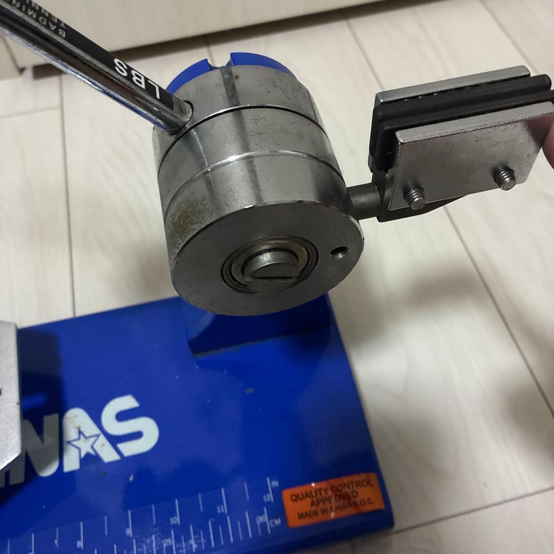 ストリングマシン　ガット張り機　分銅式　バドミントン　イグナス