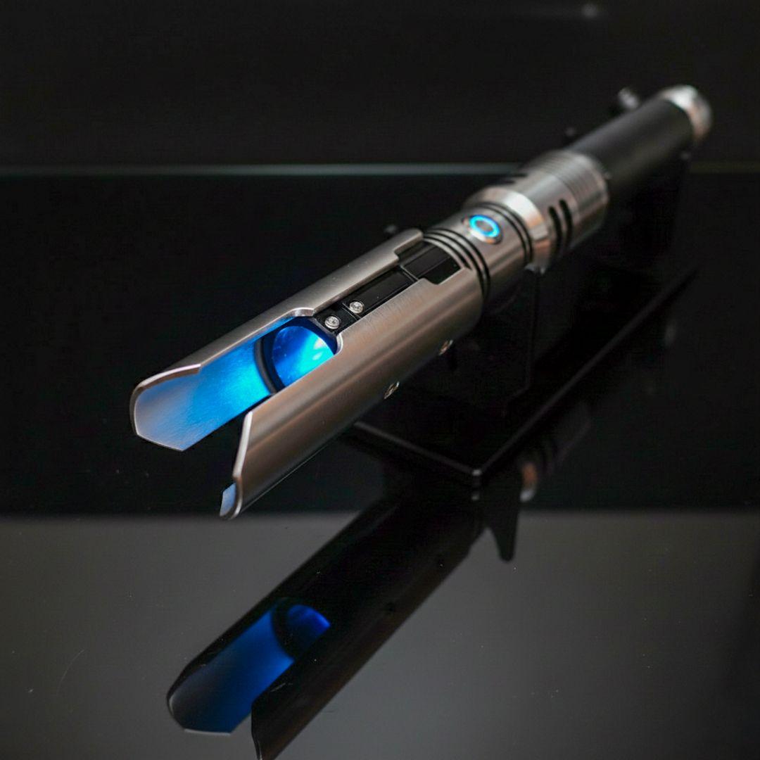 カスタムライトセーバー　新品　カル・ケスティス　スターウォーズ　サバイバー