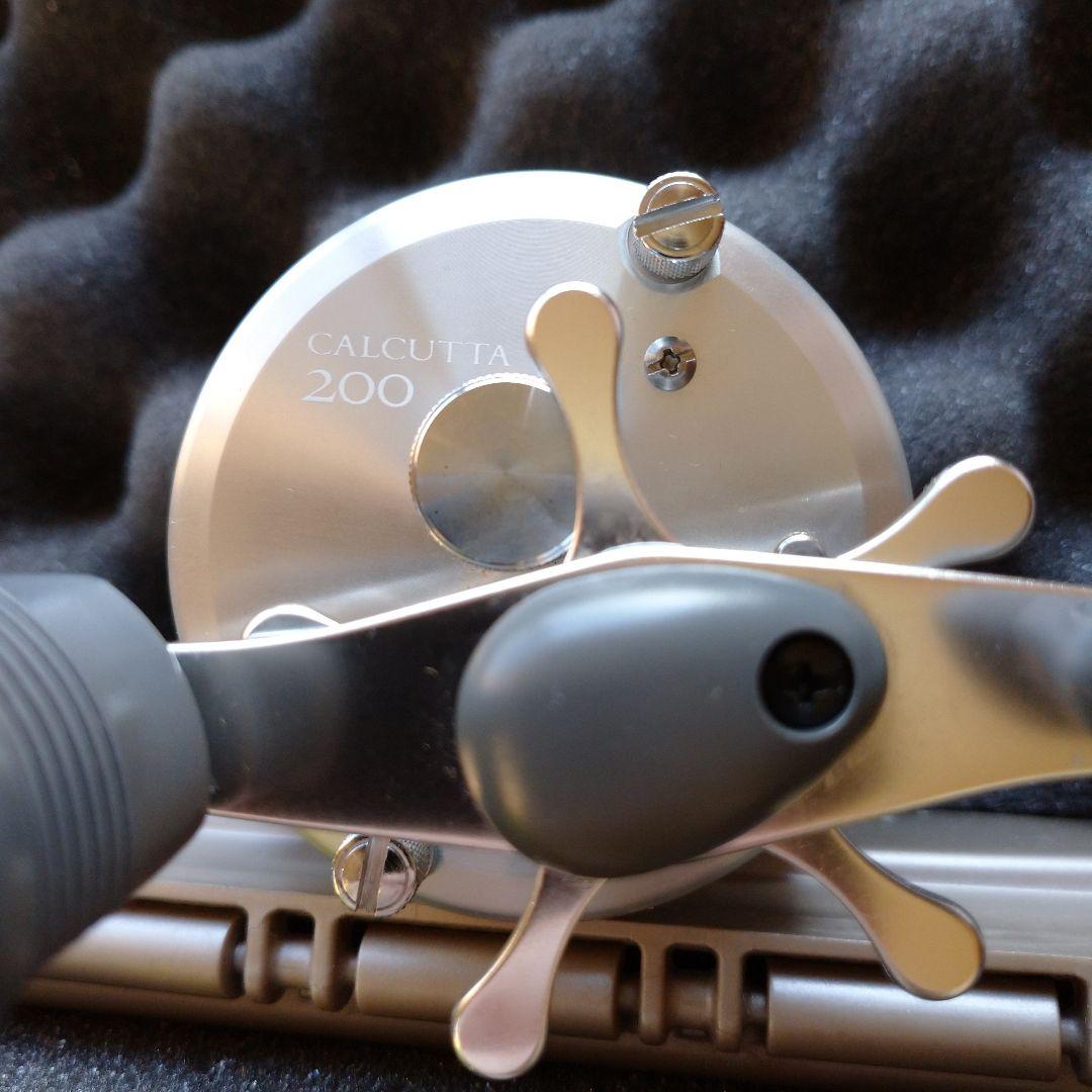 初代カルカッタ200 新品未使用 デッドストック カルカッタ 200 シマノ