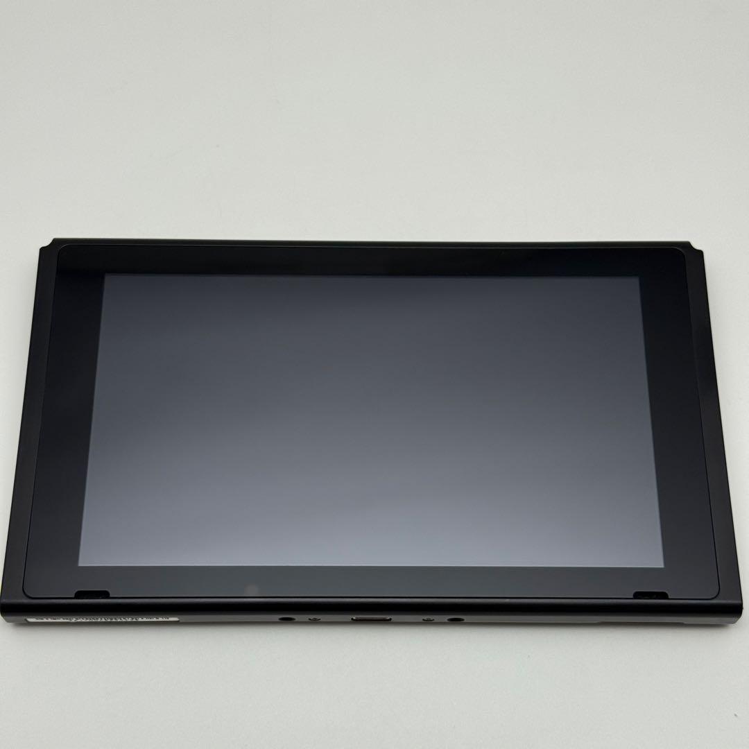 ★動作良好 画面傷なし★NINTENDO Switch 本体のみ 2018年製