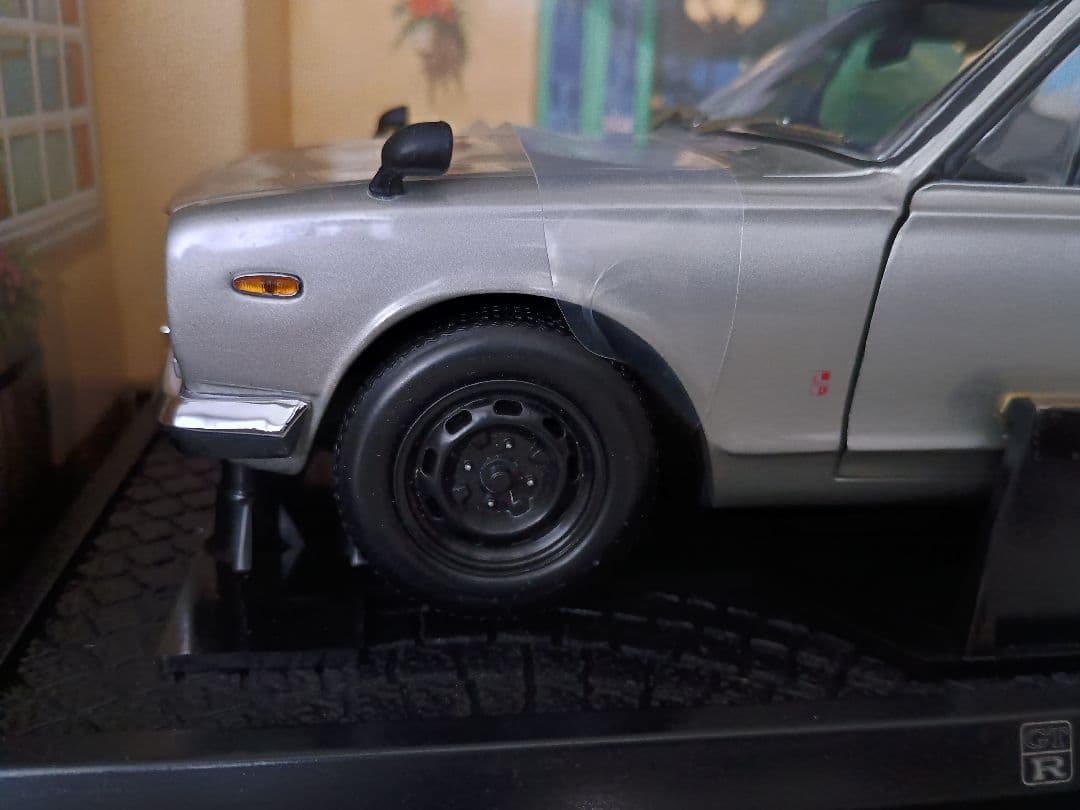 京商 日産 ニッサン スカイライン 2000GT-R KPGC10 1/18