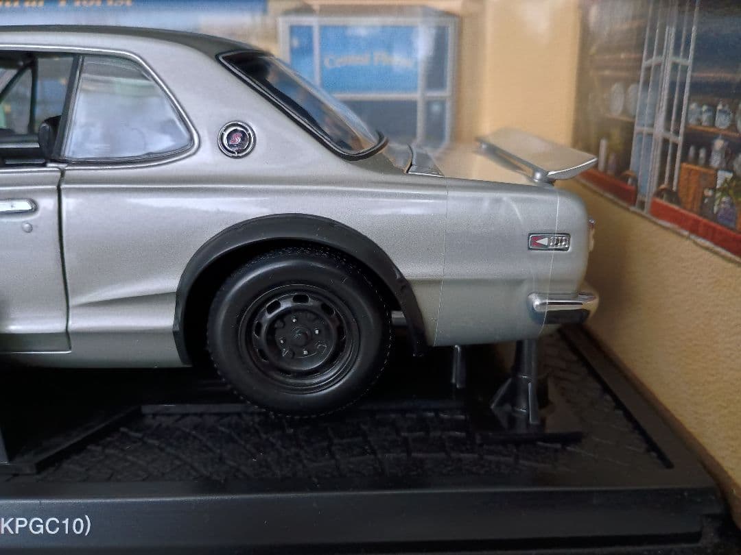 京商 日産 ニッサン スカイライン 2000GT-R KPGC10 1/18