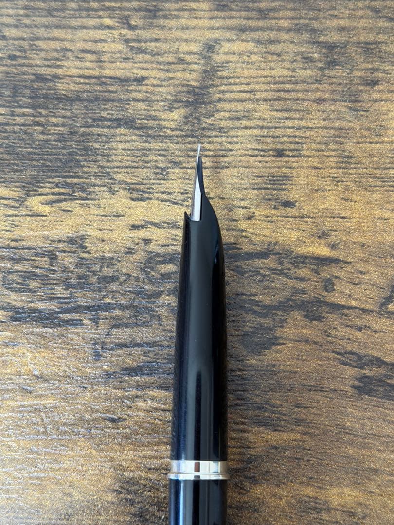 新品未使用　1976年製　蝕刻　エリート　18金　万年筆　パイロット　細字