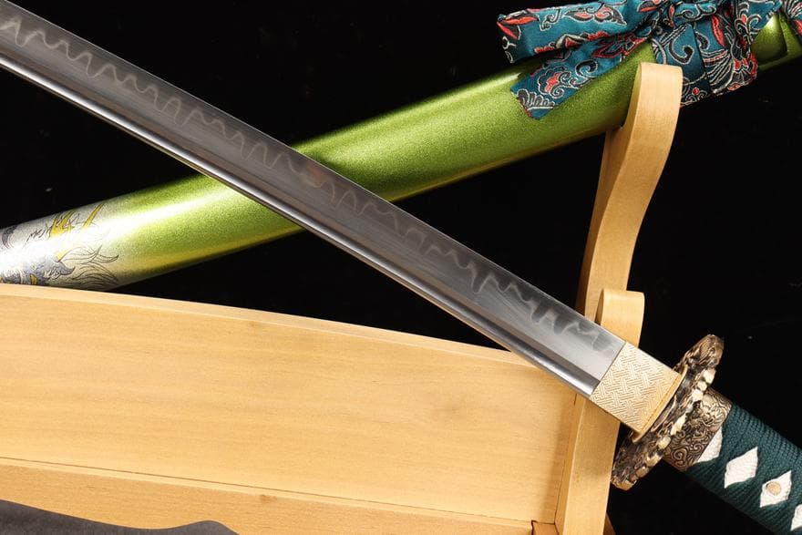 精品銅装T 10焼刃『飛龍』 日本刀 模造刀 居合刀 斬馬刀 龍泉剣
