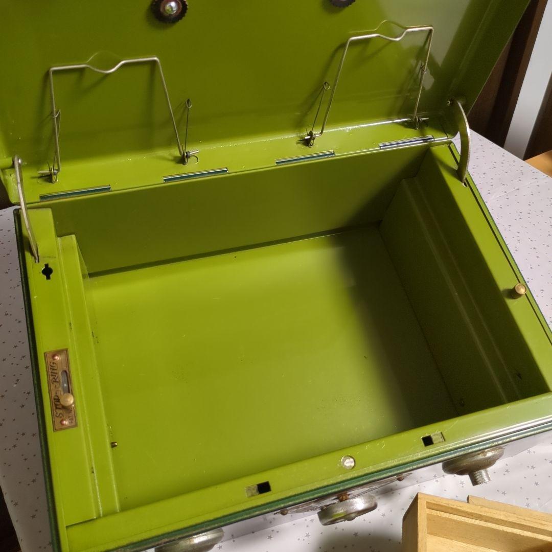 SALE　貴重　ITOKI　手提げ金庫　ベル付き　MADEIN　JAPAN