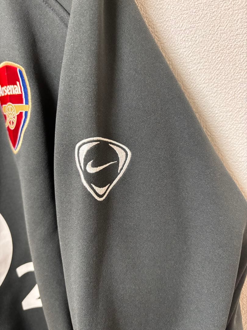 【Mサイズ】アーセナル 2005-06 トレーニング　スウェットシャツ